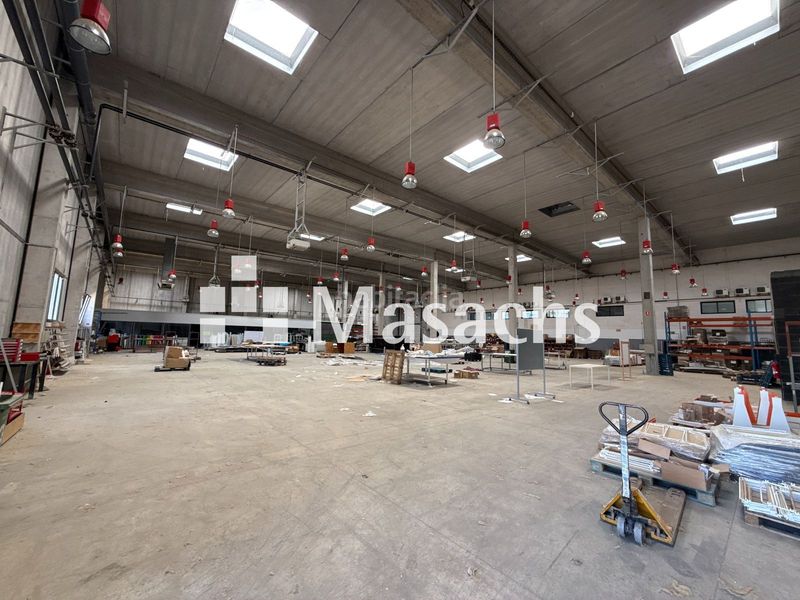 Foto 91ad1fac-33b3-4ff5-81f4-ccd7210c89d3. Industrial building in La Balconada-Cal Gravat Manresa