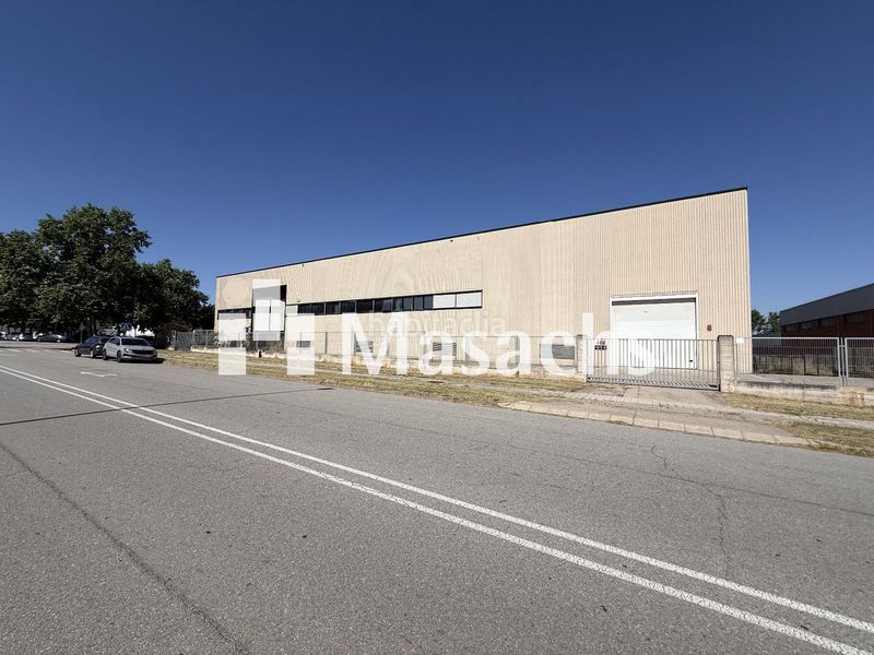Foto a655e31e-38c9-4d1f-8803-434c58b56101. Industrial building in La Balconada-Cal Gravat Manresa