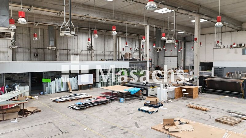 Foto d6cae8a1-94e2-4dbc-a6c5-da2498cc777c. Industrial building in La Balconada-Cal Gravat Manresa