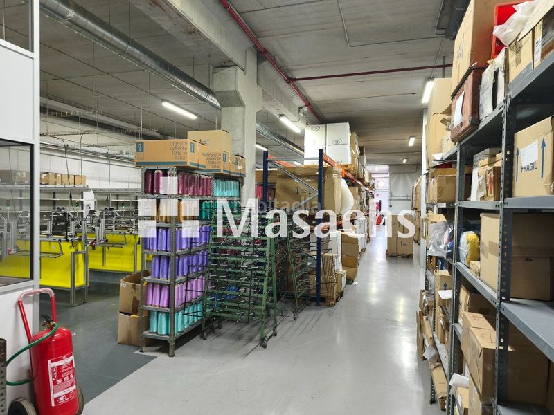 Foto 4d1f074c-047a-45b8-a7a8-390e73f901f5. Affitto capannone industriale in Zona Industrial i Agrícola Vilassar de Mar