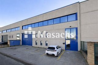 Miete Fabrikhalle in Campllong. En campllong