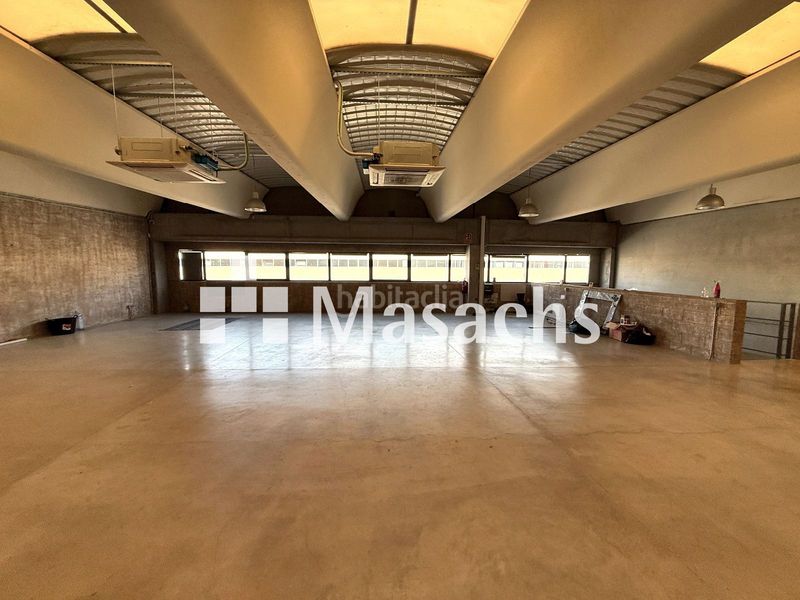 Foto bcb01da9-bd8c-4106-af86-a29dfd4de708. Bâtiment à usage industriel dans Viladecavalls