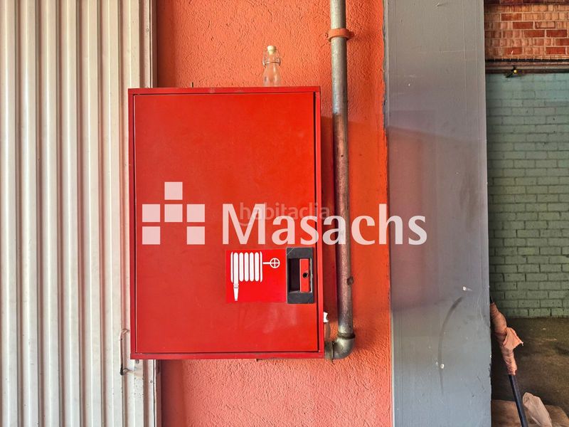 Foto f6cd7f0b-9881-46d2-a0ec-3e0889ae338d. Miete fabrikhalle in La Balconada-Cal Gravat Manresa