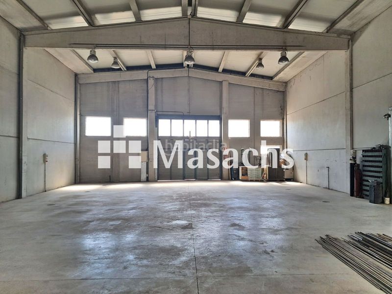Foto bec875bc-e09e-44e4-839a-879300963aa0. Alquiler nave industrial en cassá de la selva en Cassà de la Selva