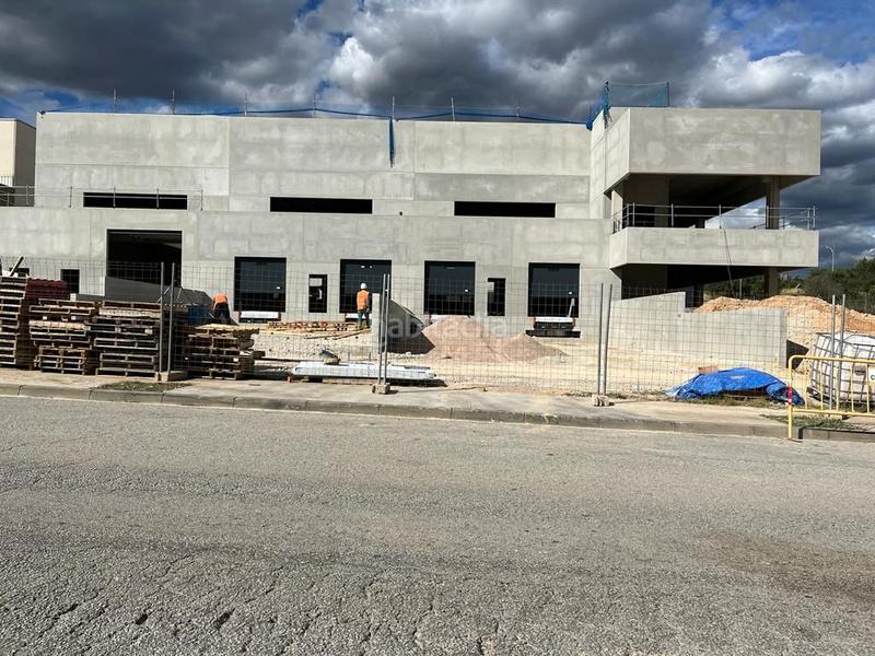 Foto ec4b7e02-1eb8-4dad-a8b9-17e9a182d363. Affitto capannone industriale con riscaldamento in Abrera