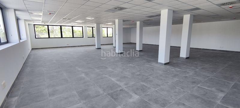Foto 2c6d5b18-f89e-44a8-b040-cfde94ff70b5. Rent industrial building in Las Dehesillas-Vereda de los Estudiantes Leganés