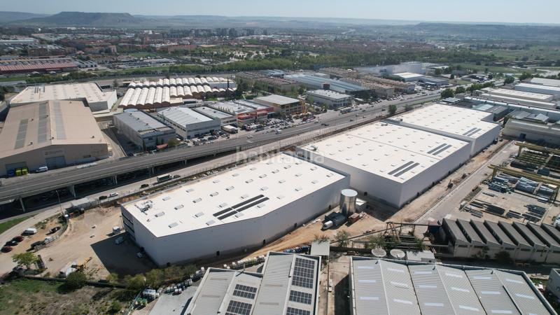 Foto 9b9aff45-4a99-4195-b79d-4d73861ca3fb. Rent industrial building in Polígono de las Monjas Torrejón de Ardoz