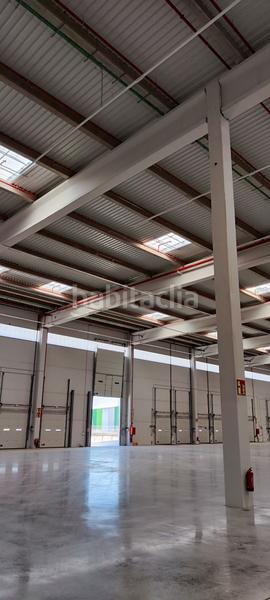 Foto ce0e9f51-a2e8-4051-ac1e-30890353ef25. Miete fabrikhalle in Estación-Cruz Roja Illescas