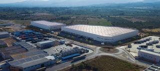 Rent Industrial building in Carrer blanquers 71