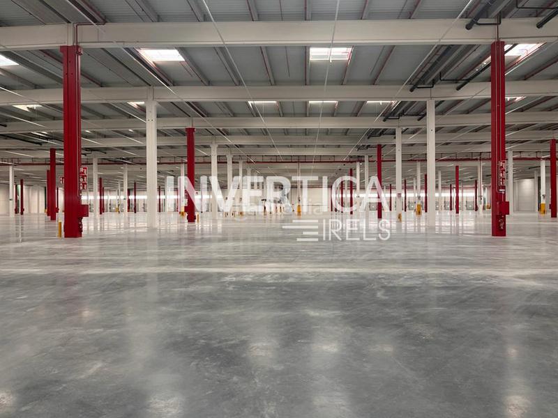 Foto edf1efa9-e4b8-4c38-a85d-4d981dfb8bb9. Lloguer nau industrial a Constantí