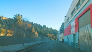 Rent Industrial building  Carrer dels motors. Nave en zona franca con patio