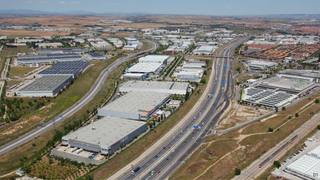 Rent Industrial building in Glorieta rené descartes 2. Alcalá la garena park nave 1c