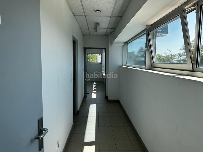 Foto a229bddf-0f6b-4df7-ba99-bda77f0d17fd. Rent industrial building in glorieta rené descartes 2 in Alcalá de Henares