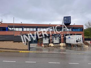 Lloguer Nau industrial  Carrer pla cadellans. Nave industrial con camaras frigorficas