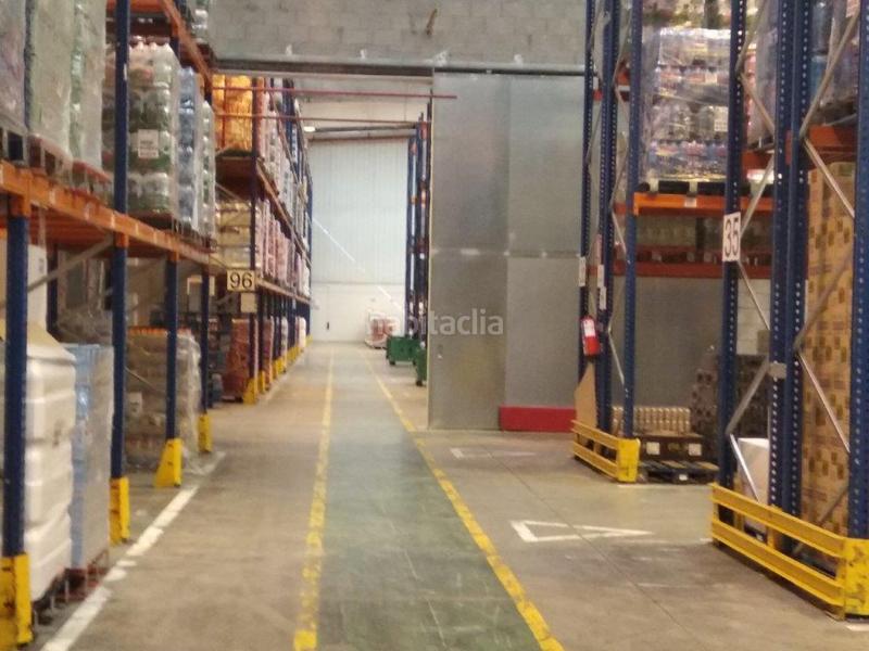 Foto 72f8679e-5d01-4608-8e9f-73b32de24655. Rent industrial building in calle galileo galilei 3 in Alcalá de Henares