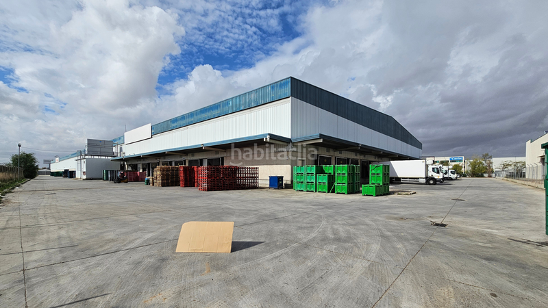 Foto aec7eee9-76dc-4dfd-9b05-d7c2abbd5a55. Rent industrial building in calle galileo galilei 3 in Alcalá de Henares