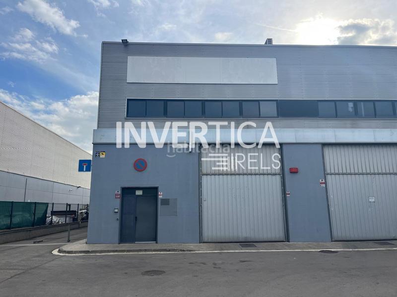 Foto 93c7333d-54c0-4487-bb2a-26bb7aa3febf. Affitto capannone industriale in El Pla Sant Feliu de Llobregat
