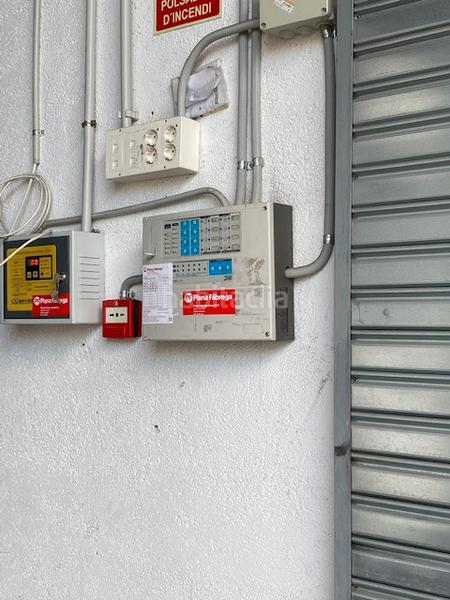 Foto 0f755b77-525c-477f-8ef0-1e62e03b0d23. Affitto capannone industriale con riscaldamento in Santa Perpètua de Mogoda