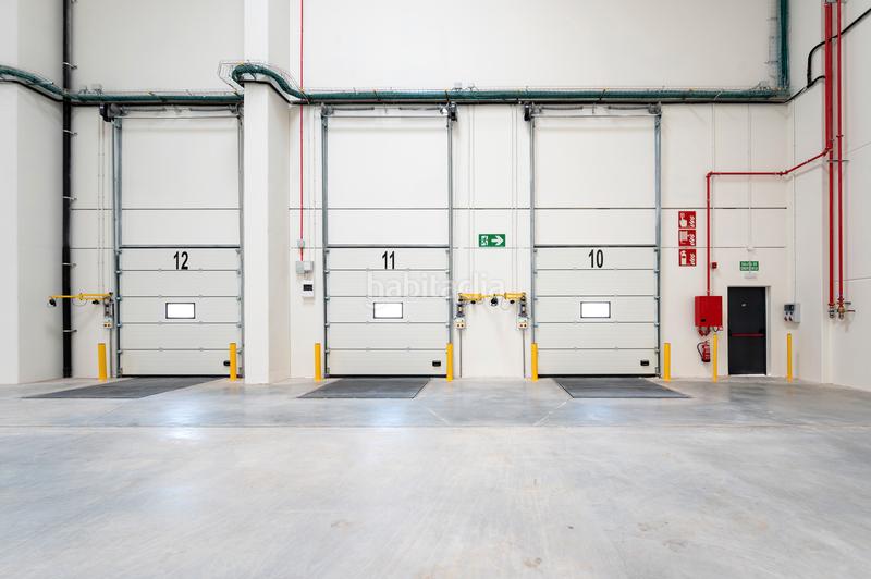 Foto 1b0ba39c-40a8-46ec-855e-24d1ad7625ec. Affitto capannone industriale in carrer de l'argila 6593 in Esparreguera