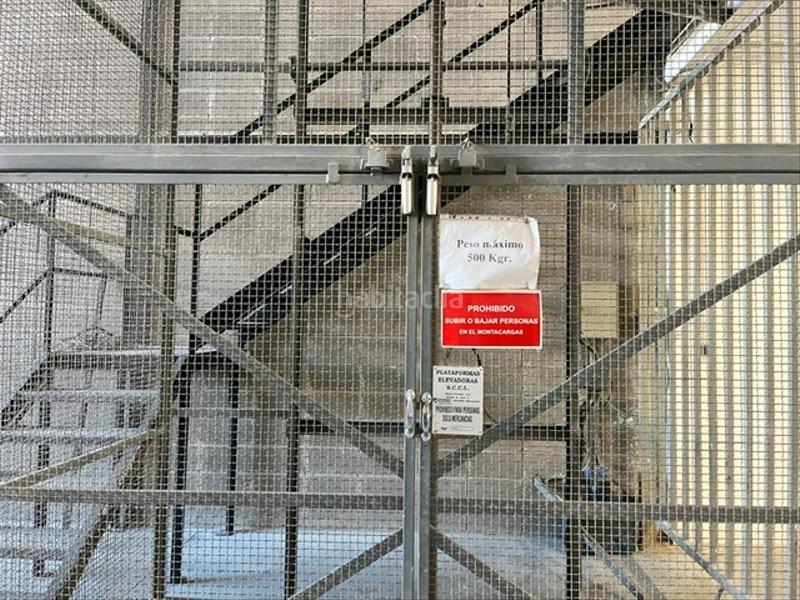 Foto 887ed067-463e-4e5f-a769-cd53fec4a9f3. Miete fabrikhalle in Centre-Can Nadal Sant Feliu de Llobregat