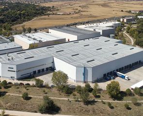 Lloguer Nau industrial a Calle la lobera 25. Plataforma industrial san agustín dc1