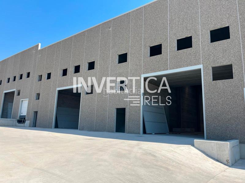 Foto c1438de2-2d93-4c0d-9b30-59998cc7e4a3. Lloguer nau industrial a carrer del fornal 11 a Can Vinyals Esparreguera