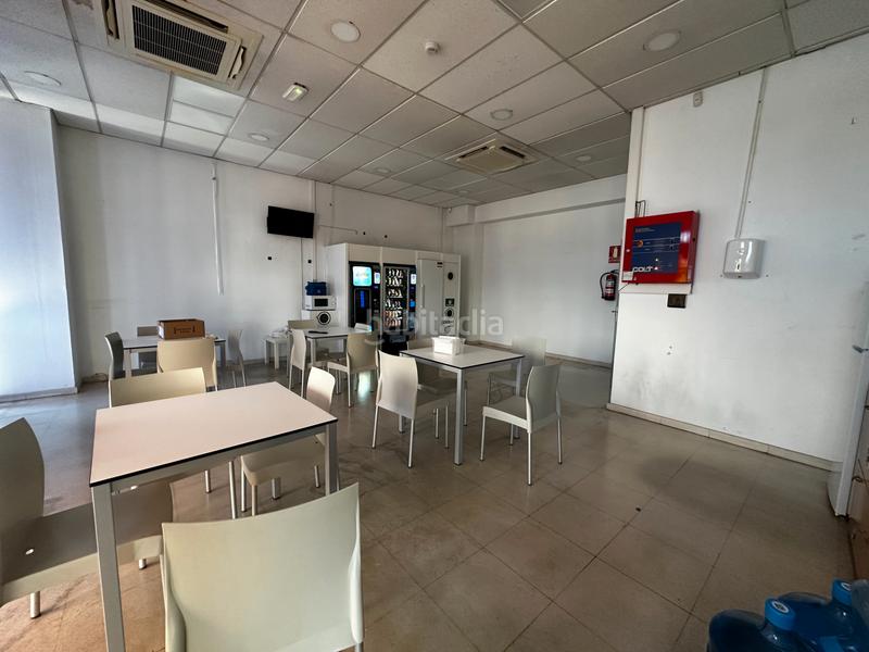 Foto 55c28ee3-0f32-407a-8053-98c39007ec0b. Rent industrial building in calle galileo galilei 29 in Alcalá de Henares