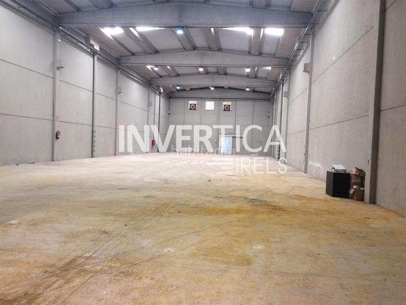 Foto 7643b3bf-239d-434b-911f-d735feef234f. Location bâtiment à usage industriel dans carrer de l'enginy 8 dans Viladecans