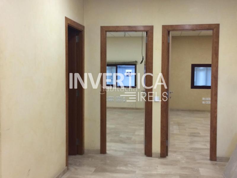 Foto 9b6a89d2-0643-4094-b98e-d060a3570842. Rent industrial building in carrer de l'enginy 8 in Viladecans