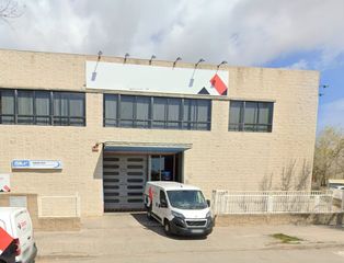 Lloguer Nau industrial  Carrer dels motors. Nave en alquiler en l´hospitalet de llobregat