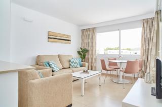 Apartament a Carrer valncia 4. impresionante tico en port des torrent, con vistas al mar a po