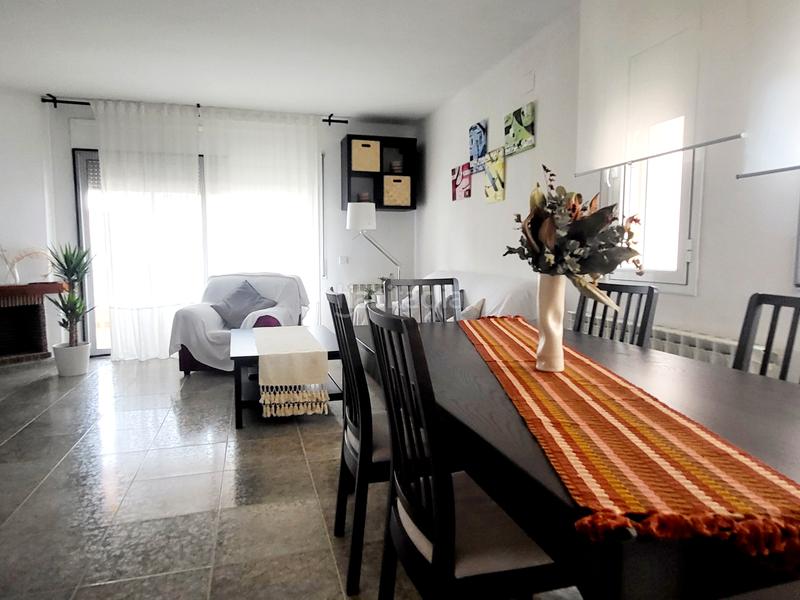 Foto 0f425e84-148e-4c3d-a0fb-1f4ea5087e51. Casa adosada a 250 metros de la cala canyadell en Torredembarra