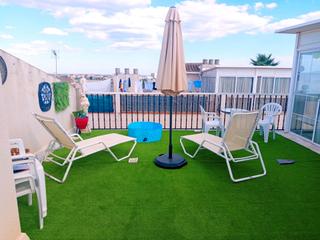 Rent Semi detached house  Carrer sardana. Alquiler temporada hasta 20 junio