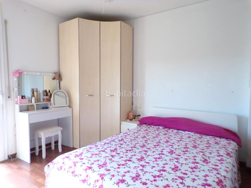 Foto 0b3a5058-211a-41a3-a873-c4cc8b3f6ecb. Casa a schiera con riscaldamento parcheggio piscina in Vendrell (El)