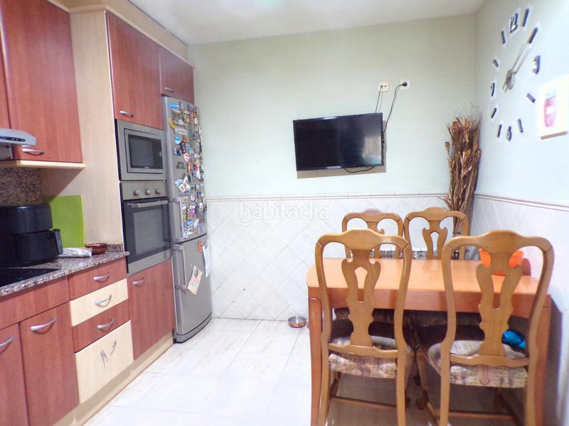 Foto 5fefec1e-fe68-43f6-b721-49006902240a. Casa a schiera con riscaldamento parcheggio piscina in Vendrell (El)