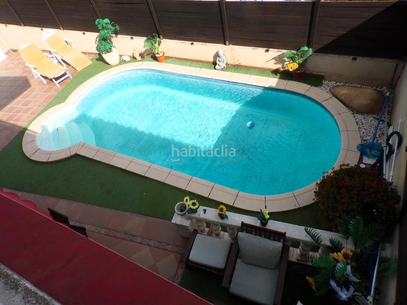 Foto 6d593548-b044-4f8e-a72b-fb9eb873f00b. Casa a schiera con riscaldamento parcheggio piscina in Vendrell (El)