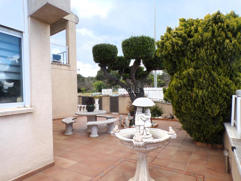 Foto 6e2f9d04-9a8a-4167-a63c-74330695cefd. Casa a schiera con riscaldamento parcheggio piscina in Vendrell (El)