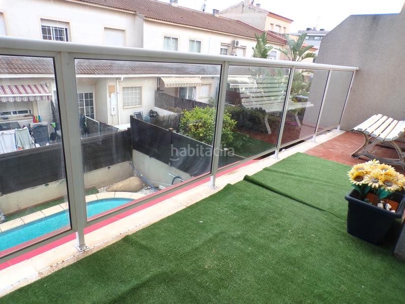 Foto 7f319647-ea32-40a5-b192-7bd229e9f380. Casa a schiera con riscaldamento parcheggio piscina in Vendrell (El)