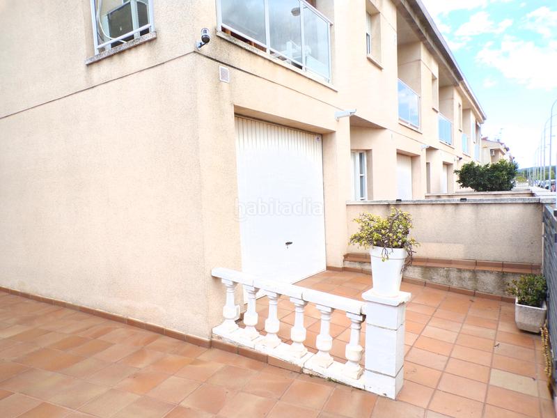 Foto a477e68c-e352-4fb5-81e9-2a206047903d. Casa a schiera con riscaldamento parcheggio piscina in Vendrell (El)