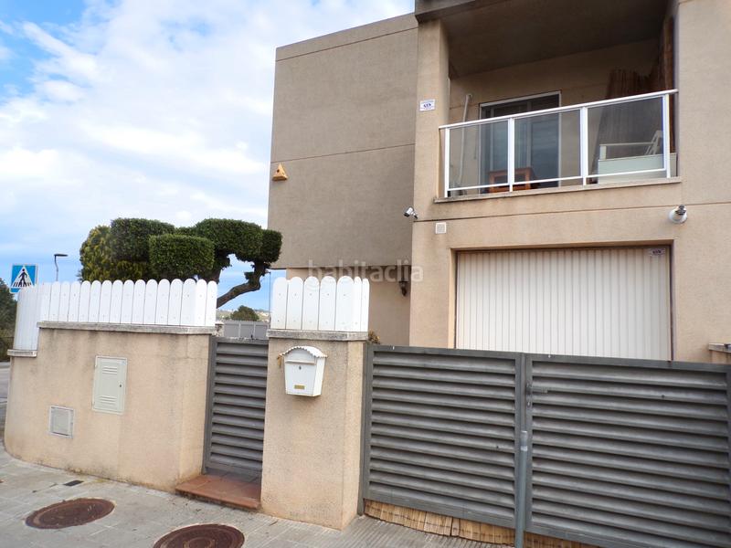 Foto fe8facd5-aa04-4f27-8de2-6abea17f38a4. Casa a schiera con riscaldamento parcheggio piscina in Vendrell (El)