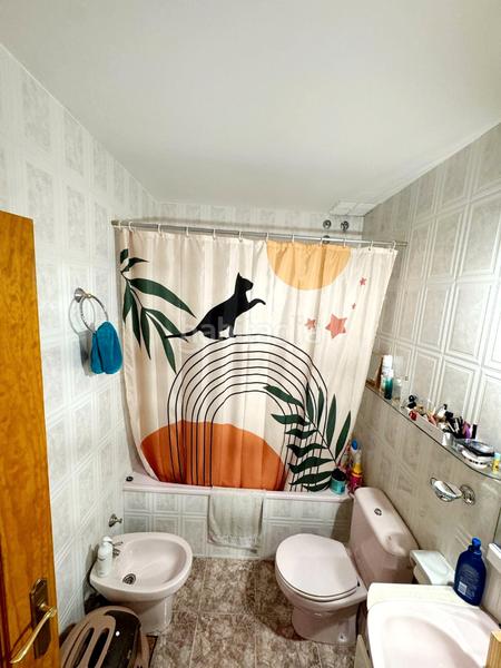 Foto 3478fa16-ac80-4737-82b6-eee3e349cf77. Casa adossada amb calefacció a Els Masos - Els Garrofers Coma-ruga