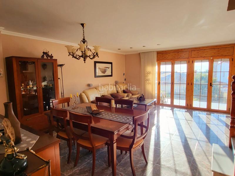 Foto 8d217ed6-95bf-45bb-8533-0434c7c037af. Casa adossada a carrer de l'enxaneta david sánchez 6 a Torredembarra