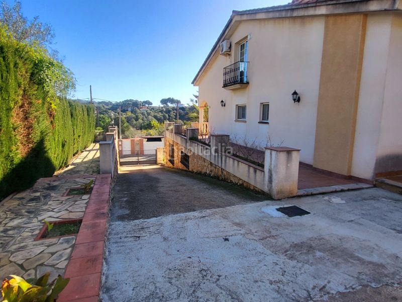 Foto 3317ed32-4f31-4804-af42-d38005b66d24. Casa piscina privada en Vespella de Gaià