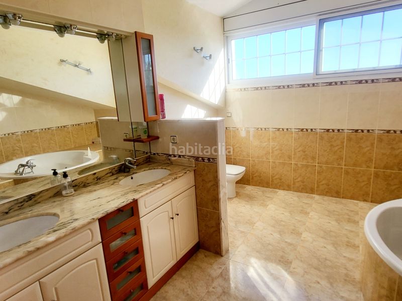Foto effd9709-7e6b-400b-8426-3845e1aedf7c. Casa piscina privada en Vespella de Gaià