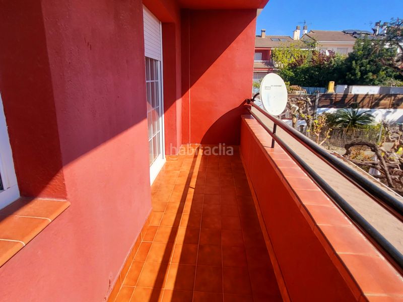 Foto a2fa6a91-a820-437d-ae00-c08d05e9869f. Casa adossada amb xemeneia calefacció aparcament a Altafulla