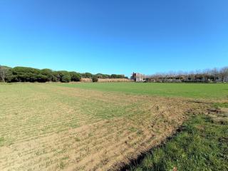 Terreno residencial en Fenals. Solar en venta en multicines.