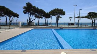 Lloguer Apartament a Centre-Platja. Apartamento en alquiler en 1 línea de mar, 2 dormitorios.