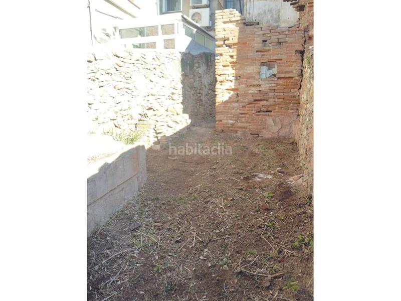 Foto 055e7a86-db58-41cf-a20a-c64d403fc43a. Casa pareada casa para rehabilitar en el centro. en Ripollet