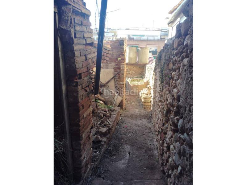 Foto 5eb795c6-8c1b-4828-b08f-5d1298e17530. Casa pareada casa para rehabilitar en el centro. en Ripollet