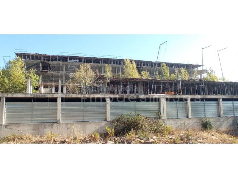 Foto bbee5861-c7ac-4684-88a4-15b073708a34. Edificio  en construcción en puigreig en Puig-reig